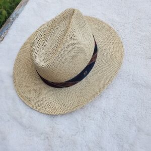 Stylish Tan Fedora with Patterned Band